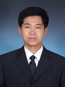 卢锋矛