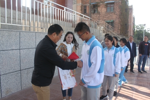 跑操发奖 005.jpg