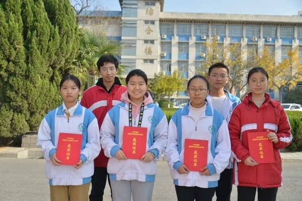 叶圣陶同学.jpg 叶圣陶同学.jpg