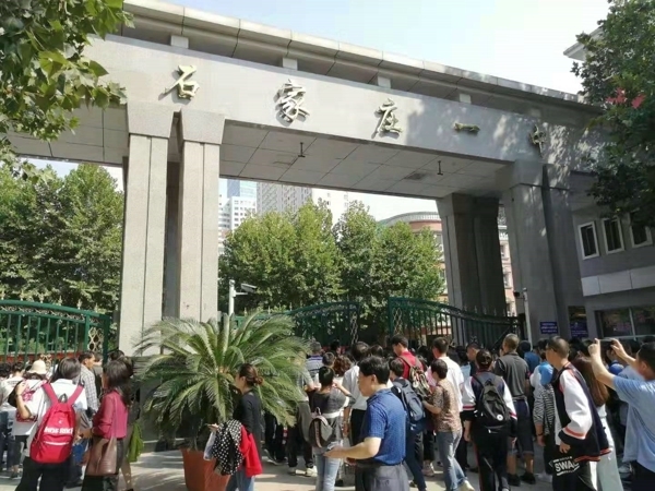 决赛照片.jpg 决赛照片.jpg