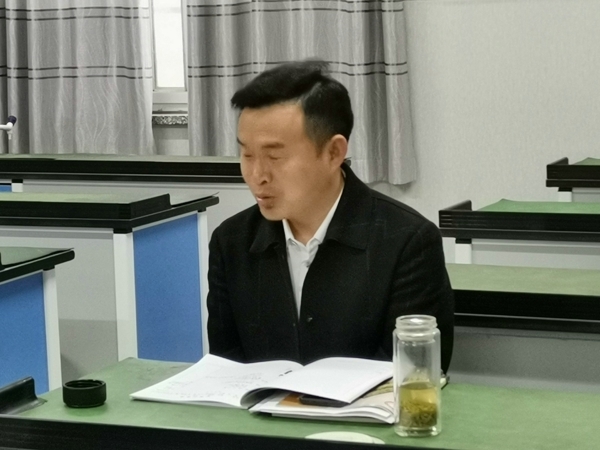 陈其龙老师.jpg
