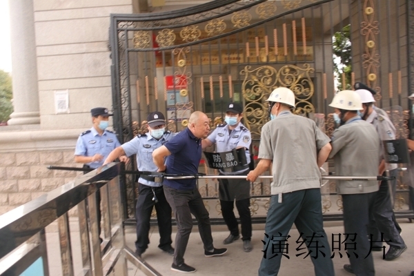 反恐演练 043.jpg