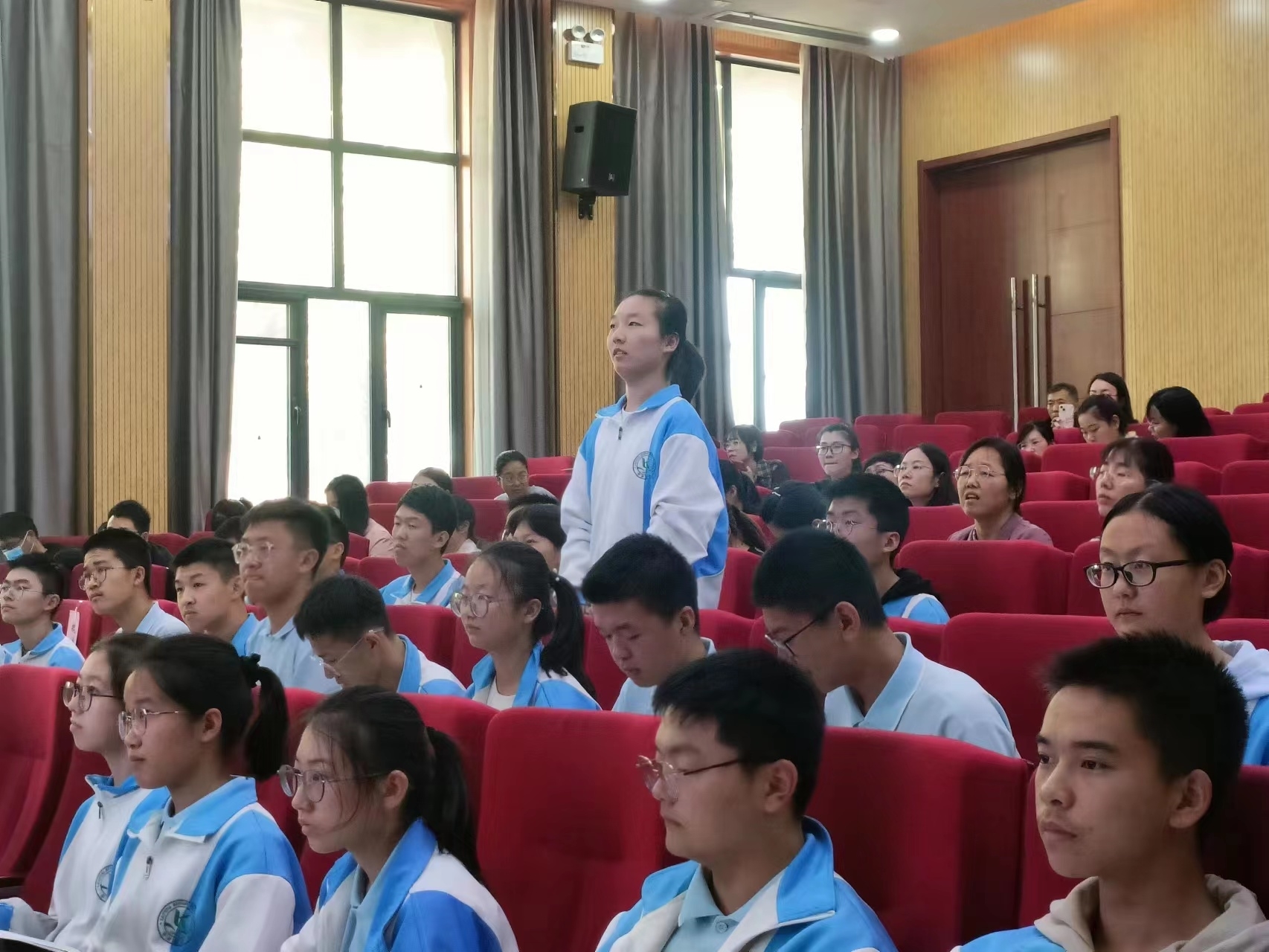 图片3.jpg 图片3.jpg