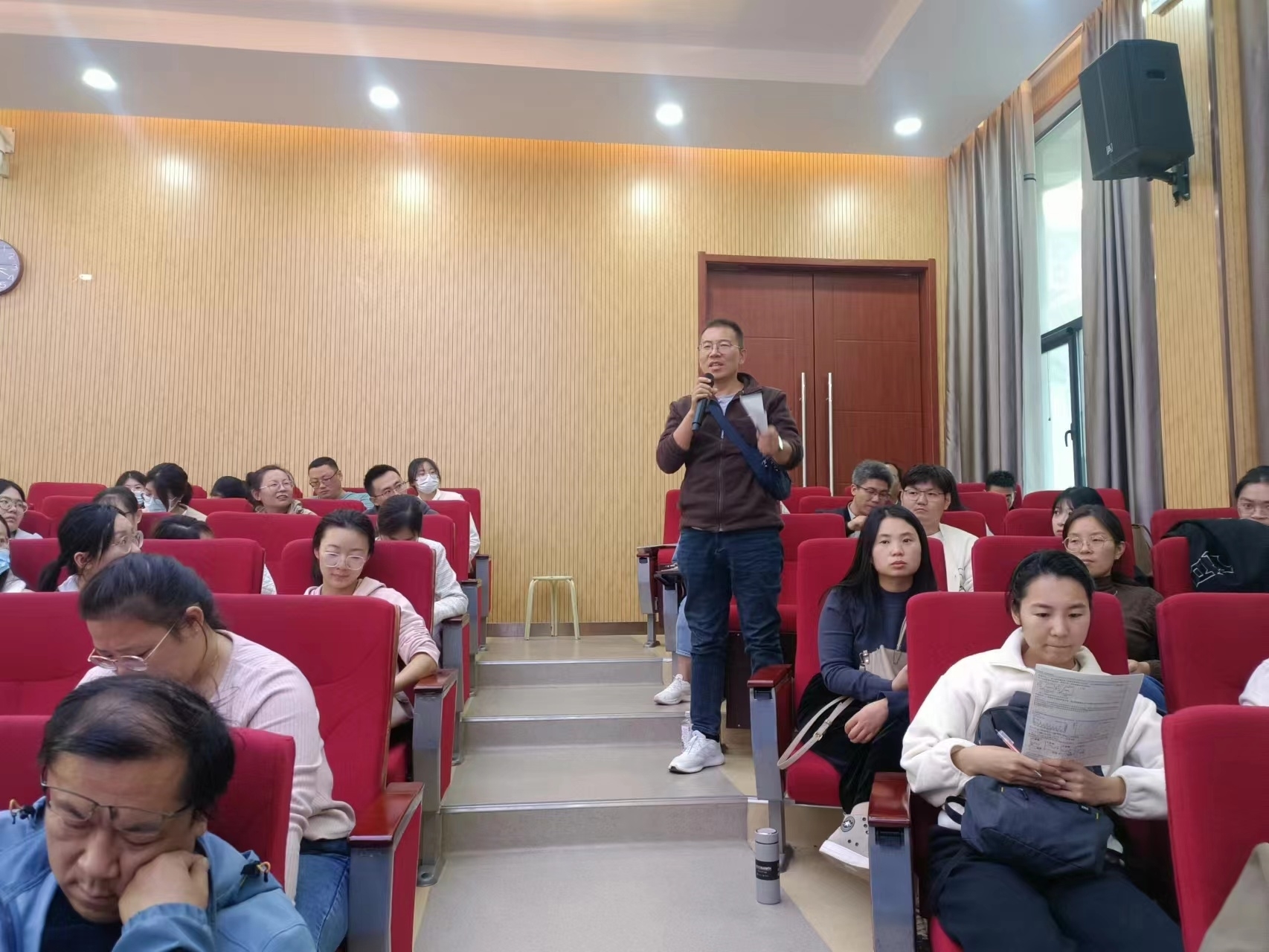 图片5.jpg 图片5.jpg