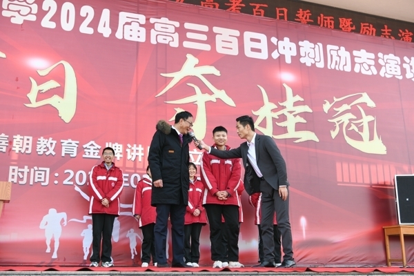 刘老师.jpg