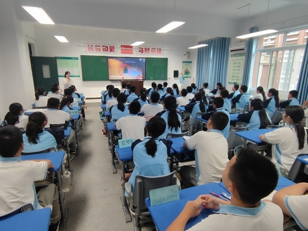 4-安全交通.jpg