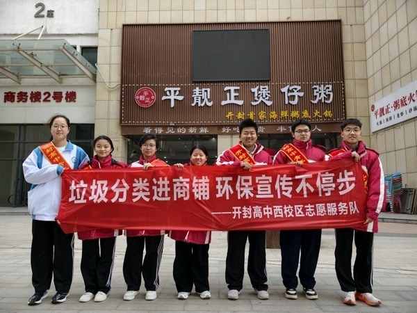 合照.jpg 合照.jpg