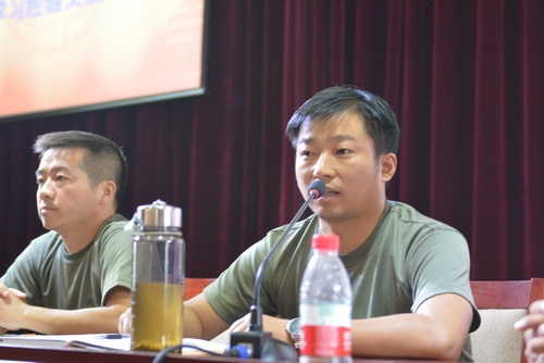 18届年级主任李兆申寄语同学们